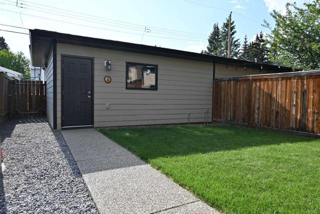 929 41 Street Sw, House detached with 4 bedrooms, 3 bathrooms and 2 parking in Calgary AB | Image 35