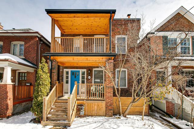 233 Wychwood Ave, House detached with 6 bedrooms, 3 bathrooms and 2 parking in Toronto ON | Image 1