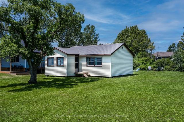 845 Lakeshore Rd, House detached with 3 bedrooms, 1 bathrooms and 4 parking in Haldimand County ON | Image 12