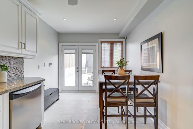 165 Caledonia Rd, House detached with 3 bedrooms, 3 bathrooms and 3 parking in Toronto ON | Image 5