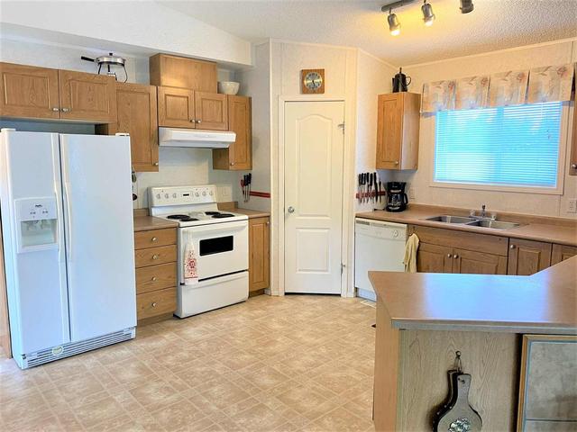 144 - 55062 Twp Rd 462, House detached with 3 bedrooms, 2 bathrooms and null parking in Wetaskiwin County No. 10 AB | Image 3