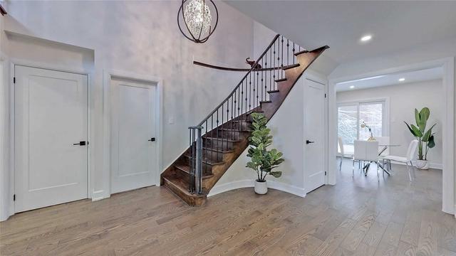23 Coronation Circ, House detached with 4 bedrooms, 5 bathrooms and 6 parking in Brampton ON | Image 22