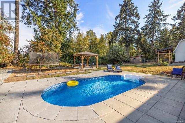 4821 Elk Rd, House detached with 7 bedrooms, 6 bathrooms and 10 parking in Saanich BC | Image 33