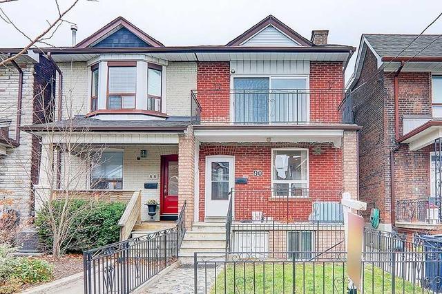 90 Campbell Ave, House semidetached with 4 bedrooms, 3 bathrooms and 2 parking in Toronto ON | Image 1