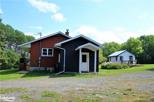 8185 Highway 522, House detached with 2 bedrooms, 1 bathrooms and 6 parking in Parry Sound, Unorganized, Centre Part ON | Image 43