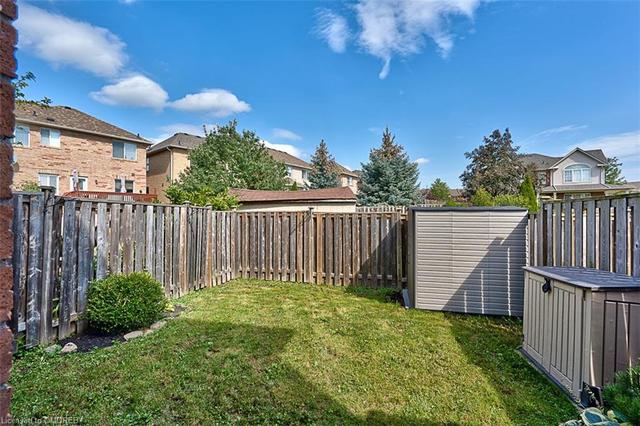 2185 Baronwood Drive, House attached with 3 bedrooms, 1 bathrooms and 2 parking in Oakville ON | Image 23