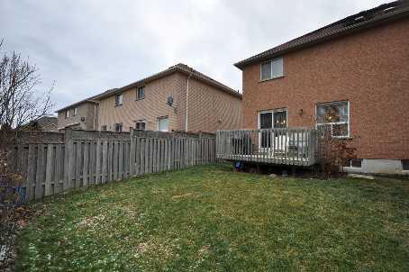 624 Leatherleaf Cres, House semidetached with 3 bedrooms, 3 bathrooms and 2 parking in Mississauga ON | Image 9