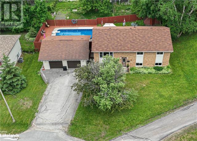 7 Fitton Heights, House detached with 5 bedrooms, 2 bathrooms and 4 parking in Orillia ON | Image 16