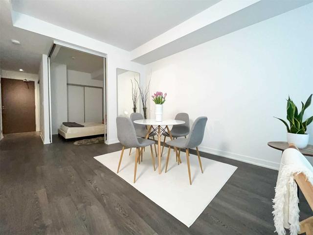 1210 - 1926 Lakeshore Blvd W, Condo with 2 bedrooms, 2 bathrooms and 1 parking in Toronto ON | Image 4