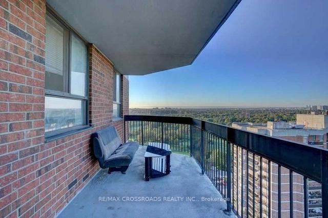 2010 - 236 Albion Rd, Condo with 3 bedrooms, 2 bathrooms and 1 parking in Toronto ON | Image 19
