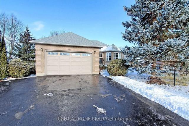 791 Pam Cres, House detached with 3 bedrooms, 3 bathrooms and 7 parking in Newmarket ON | Image 12