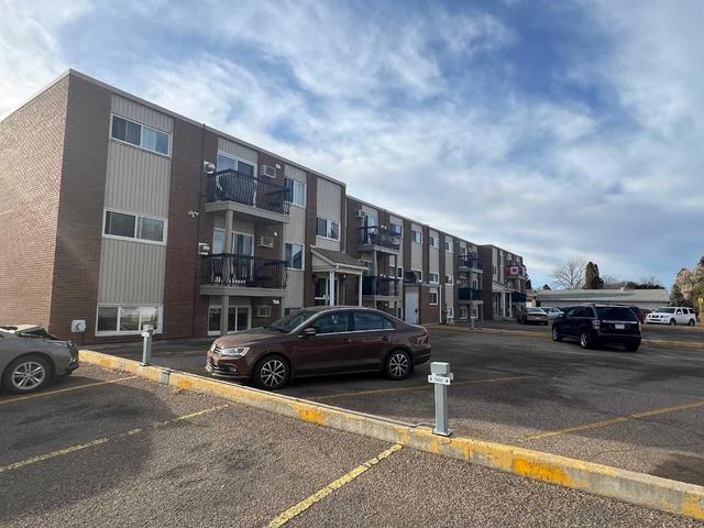 6 - 398 16 Street Ne, Condo with 1 bedrooms, 1 bathrooms and 1 parking in Medicine Hat AB | Image 2