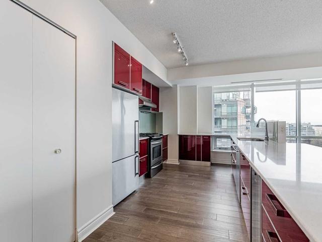 801w - 500 Queens Quay W, Condo with 3 bedrooms, 3 bathrooms and 2 parking in Toronto ON | Image 38