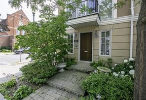 242 Randall St, House attached with 3 bedrooms, 3 bathrooms and 2 parking in Oakville ON | Image 2