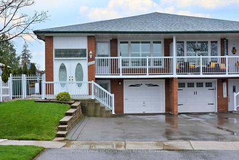3586 Broomhill Cres, Mississauga, ON, L4Y3N6 | Card Image