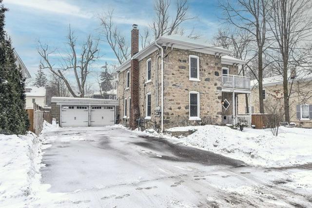 126 Cooper St, House detached with 3 bedrooms, 3 bathrooms and 11 parking in Cambridge ON | Image 1