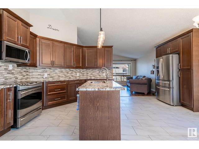 5 Empress Wy, House detached with 4 bedrooms, 3 bathrooms and 4 parking in St. Albert AB | Image 15