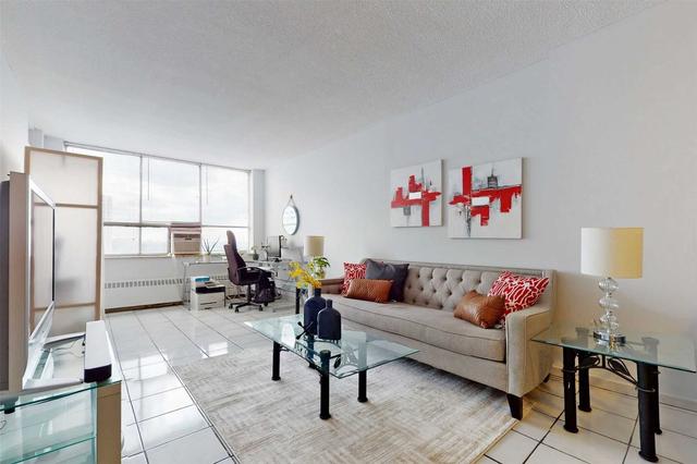 1002 - 320 Dixon Rd, Condo with 2 bedrooms, 1 bathrooms and 2 parking in Toronto ON | Image 21