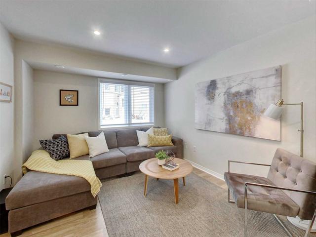 125 - 20 Merchant Lane, Townhouse with 2 bedrooms, 2 bathrooms and 1 parking in Toronto ON | Image 37