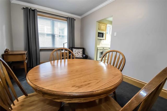 20 Lincoln Ave, House detached with 2 bedrooms, 2 bathrooms and 4 parking in St. Catharines ON | Image 6