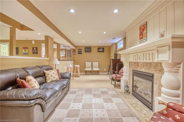 984 Edinborough Crescent, House detached with 4 bedrooms, 3 bathrooms and 6 parking in Kingston ON | Image 35
