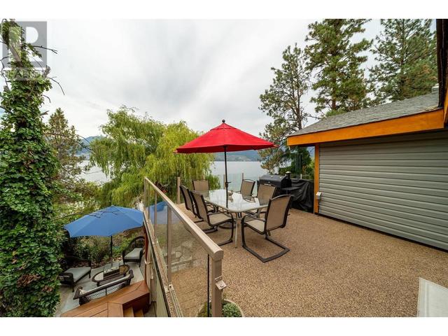 17130 Coral Beach Road, House detached with 3 bedrooms, 2 bathrooms and 3 parking in Lake Country BC | Image 24