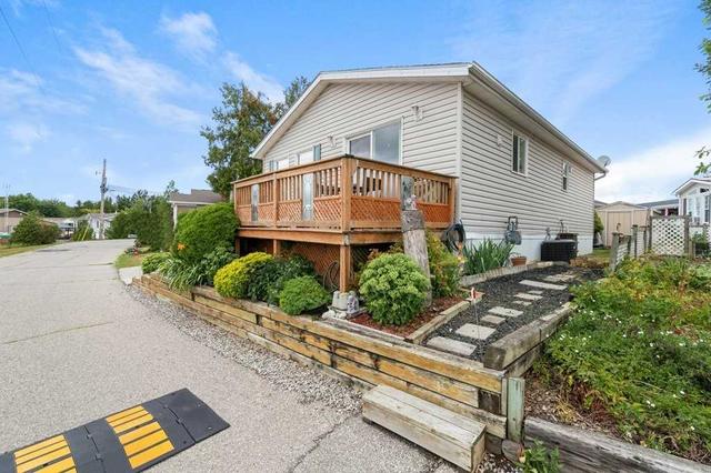 27 Trillium Beach Rd, Condo with 2 bedrooms, 1 bathrooms and 2 parking in Puslinch ON | Image 12