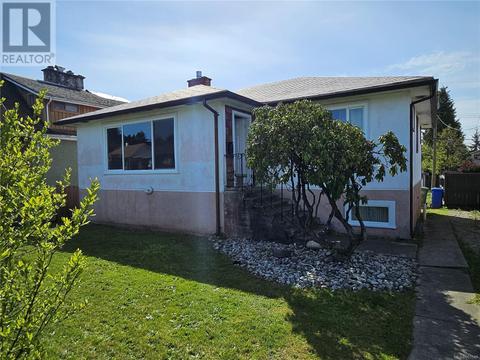 3562 10th Ave, House detached with 4 bedrooms, 1 bathrooms and 4 parking in Port Alberni BC | Card Image