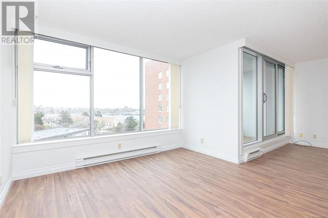 904 - 327 Maitland St, Condo with 2 bedrooms, 2 bathrooms and 1 parking in Victoria BC | Image 11