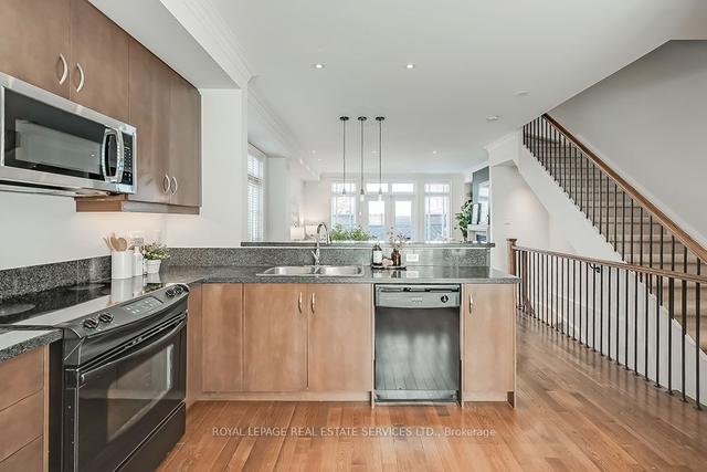 1 - 270 Van Dusen Blvd, House attached with 3 bedrooms, 4 bathrooms and 2 parking in Toronto ON | Image 7
