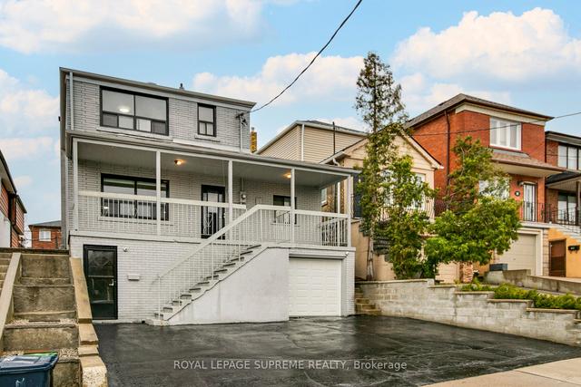 20 Lacey Ave, House detached with 4 bedrooms, 3 bathrooms and 2 parking in Toronto ON | Image 12