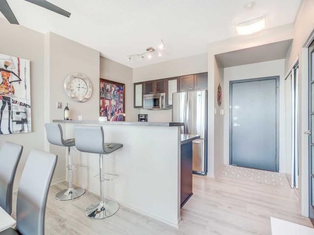 lph3607 - 10 Yonge St, Condo with 1 bedrooms, 2 bathrooms and 1 parking in Toronto ON | Image 7