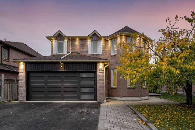 264 Huntington Ridge Dr N, House detached with 2 bedrooms, 1 bathrooms and 1 parking in Mississauga ON | Image 1