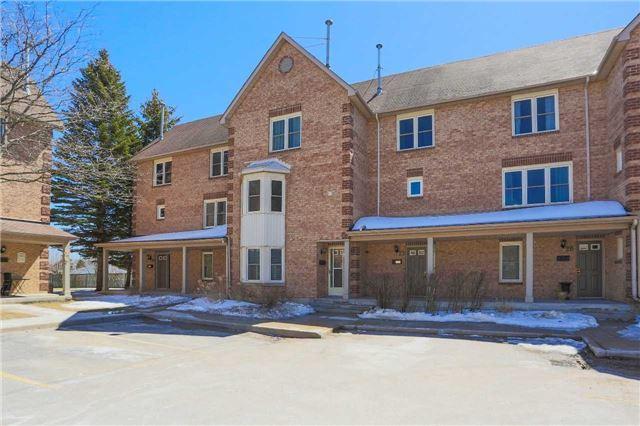 Unit 27 - 119 D'ambrosio Dr, Townhouse with 3 bedrooms, 2 bathrooms and 1 parking in Barrie ON | Image 1