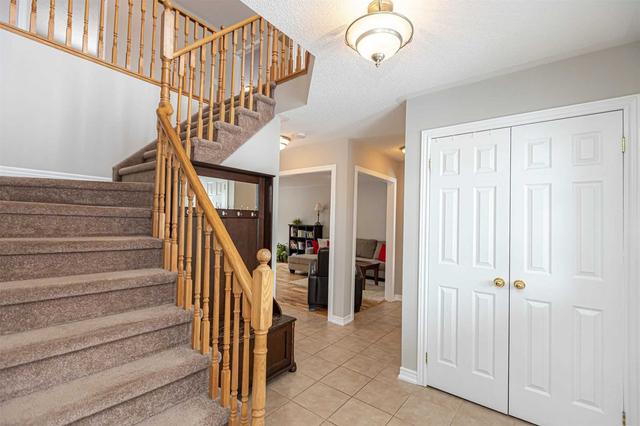 4 Brenchin Cres, House detached with 4 bedrooms, 3 bathrooms and 9 parking in Oro Medonte ON | Image 11