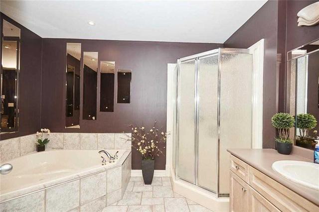 3197 Matthews Dr, House detached with 3 bedrooms, 3 bathrooms and 6 parking in Niagara Falls ON | Image 16