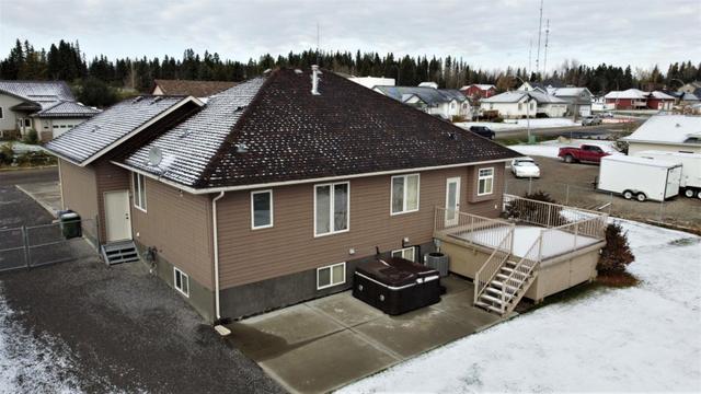1513 62 Street, House detached with 4 bedrooms, 3 bathrooms and 4 parking in Edson AB | Image 35