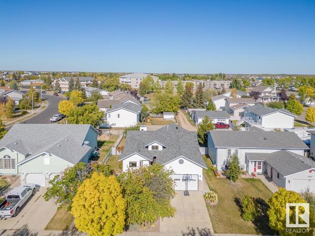 4123 40 Av, House detached with 3 bedrooms, 3 bathrooms and null parking in Bonnyville AB | Image 32