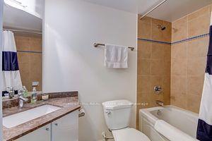 1210 - 18 Harbour St, Condo with 2 bedrooms, 2 bathrooms and 1 parking in Toronto ON | Image 22