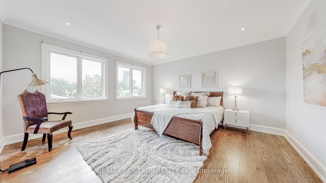 165 Old Sheppard Ave, House detached with 4 bedrooms, 6 bathrooms and 6 parking in Toronto ON | Image 13