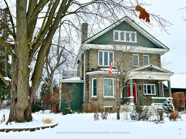 536 St Lawrence St, House detached with 4 bedrooms, 3 bathrooms and 7 parking in North Dundas ON | Image 1