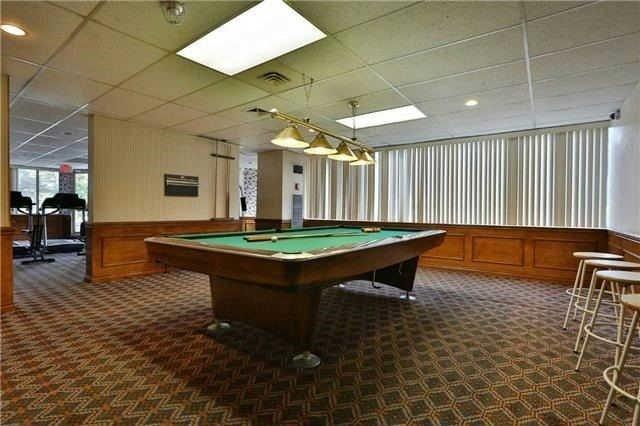 808 - 50 Elm Dr E, Condo with 3 bedrooms, 2 bathrooms and 2 parking in Mississauga ON | Image 9