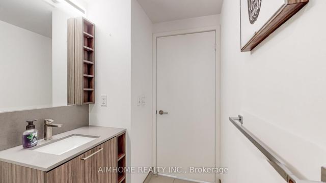 1921 - 19 Western Battery Rd, Condo with 1 bedrooms, 2 bathrooms and 1 parking in Toronto ON | Image 10
