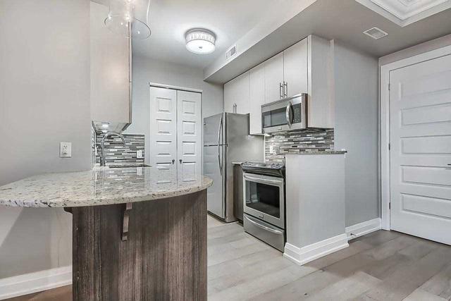 37 - 8167 Kipling Ave, Townhouse with 1 bedrooms, 1 bathrooms and 1 parking in Vaughan ON | Image 3