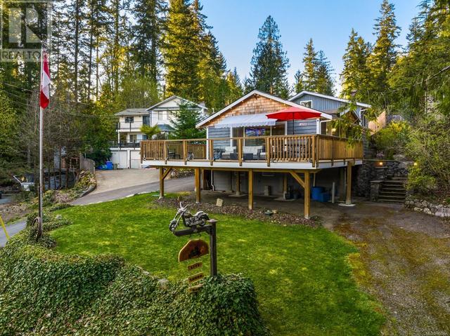 1793 Wellman Rd, House detached with 4 bedrooms, 2 bathrooms and 10 parking in Cowichan Valley B BC | Image 9