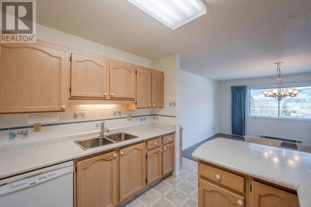 408 - 195 Warren Avenue, Condo with 2 bedrooms, 2 bathrooms and null parking in Penticton BC | Image 4
