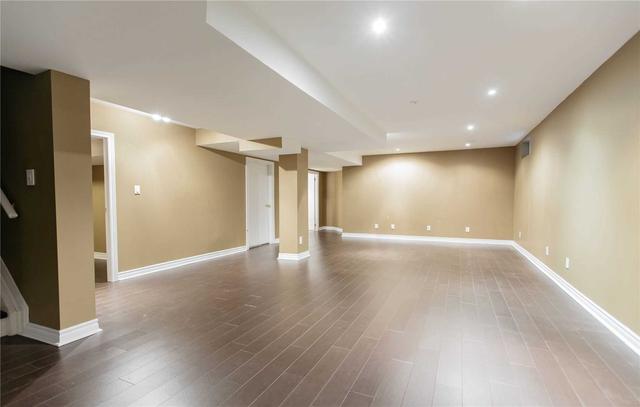 150 Matteo David Dr, House detached with 3 bedrooms, 4 bathrooms and 4 parking in Richmond Hill ON | Image 5