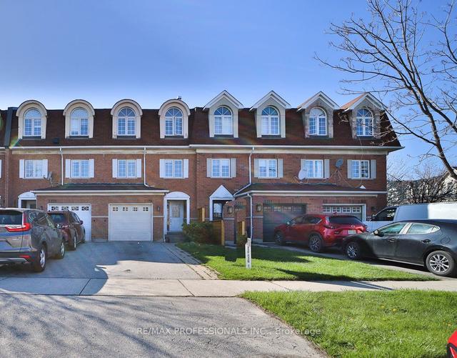 3319 Southwick St, House attached with 3 bedrooms, 3 bathrooms and 3 parking in Mississauga ON | Image 33