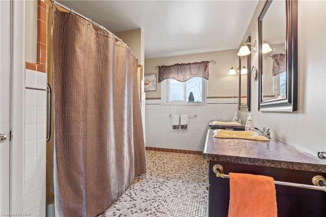 3061 Chipman Crescent, House detached with 3 bedrooms, 2 bathrooms and 4 parking in Niagara Falls ON | Image 10