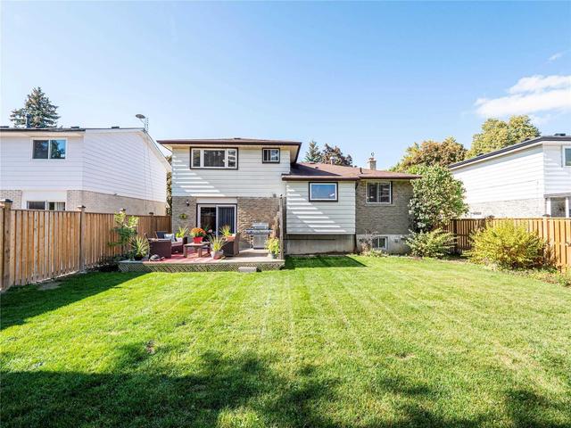 8 Trotters Lane, House detached with 3 bedrooms, 2 bathrooms and 4 parking in Brampton ON | Image 18